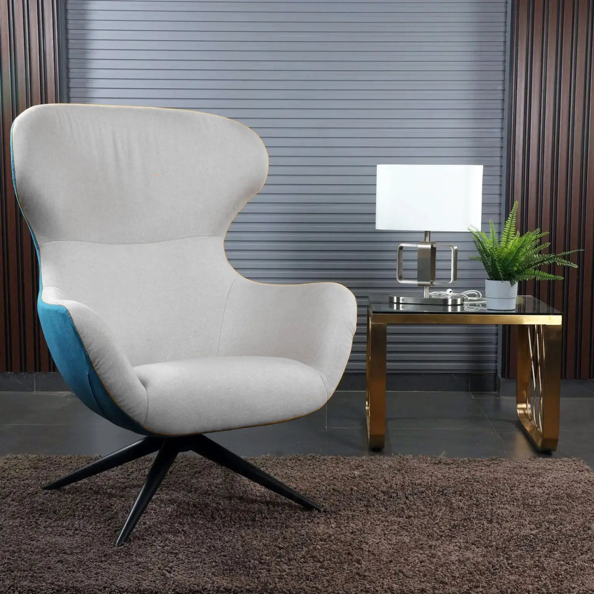 Fergie Lounge Chair