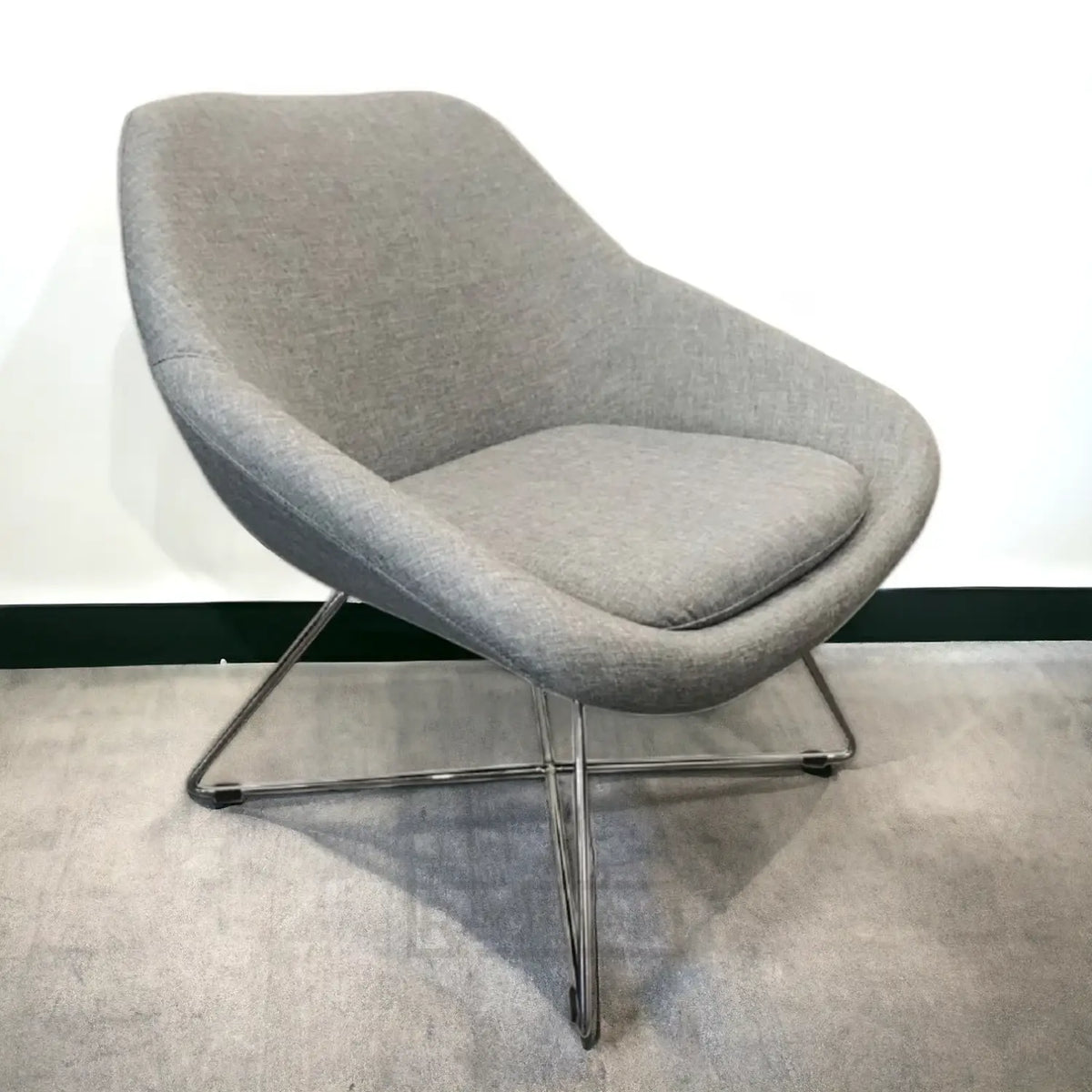 Yabo-Lml Lounge Chair